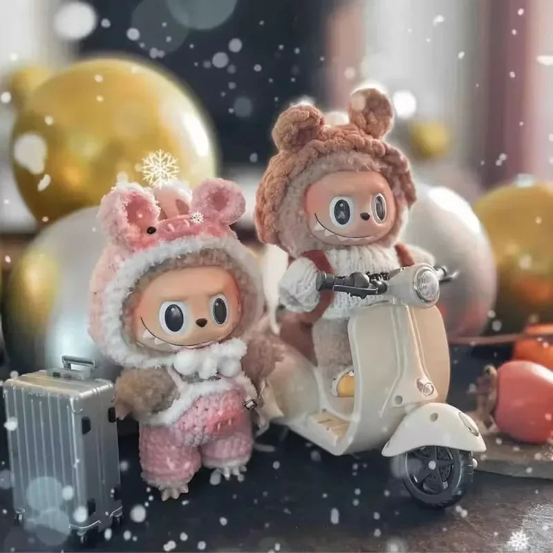 Mini Moto Électrique Labubu avec Musique et Lumière - Accessoire Poupée Kawaii Cadeau