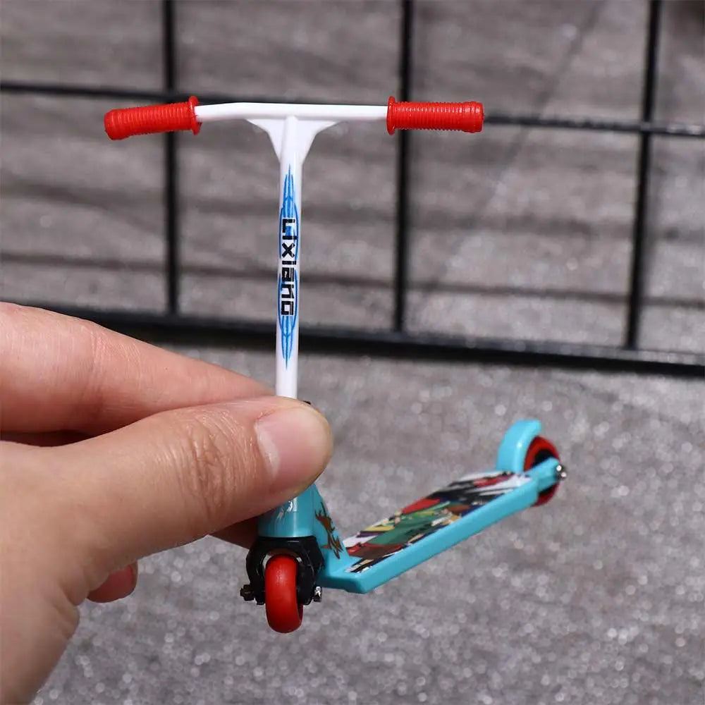 Mini Trottinette à Doigts - Finger Scooter Jouet Enfants
